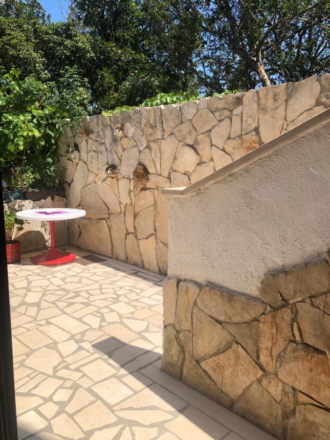Apartments Tomovic Lumbarda Exterior foto
